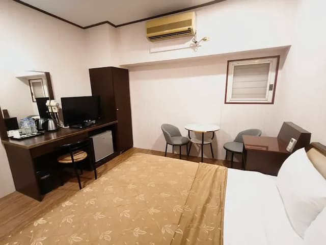 Royal Business Hotel-Business Double Suite-7