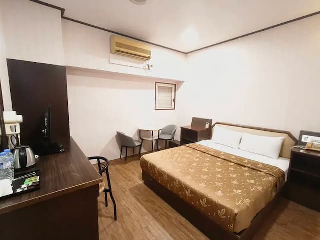 Royal Business Hotel-Business Double Suite-5