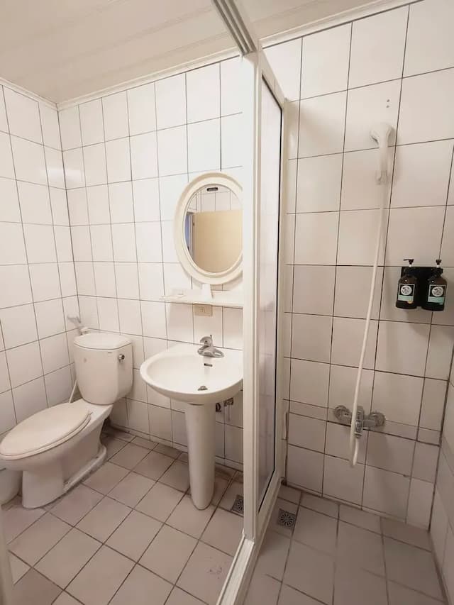 Royal Business Hotel-Cozy double suite-6