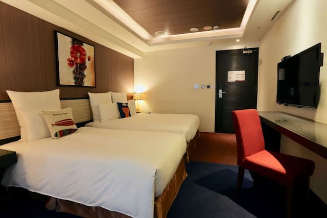 葳皇時尚飯店-豪華時尚三人房-1