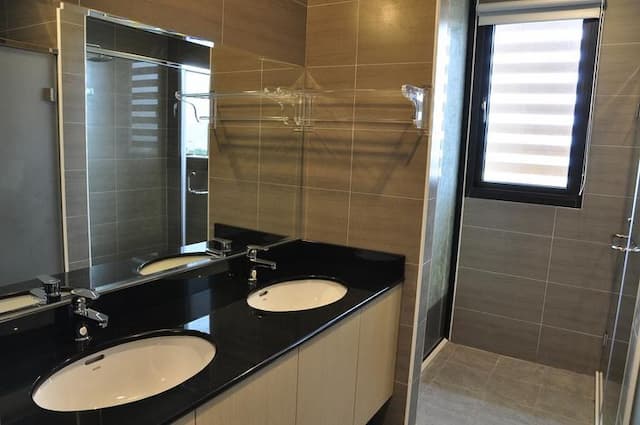 南投休閒農場 一峸一宿-山景六人房(301)-4