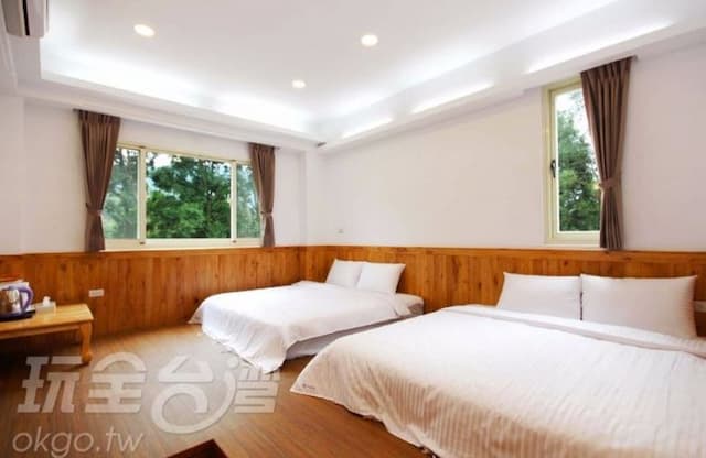 Ban Tian Tao Fang-Quad room-1