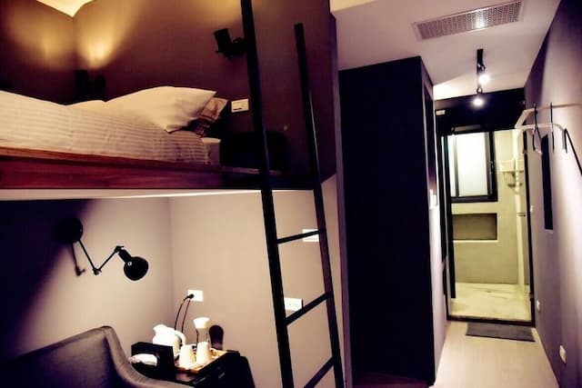 Inner Place 隱人生活-輕工業風設計老屋 : 2F 雙人套房-2