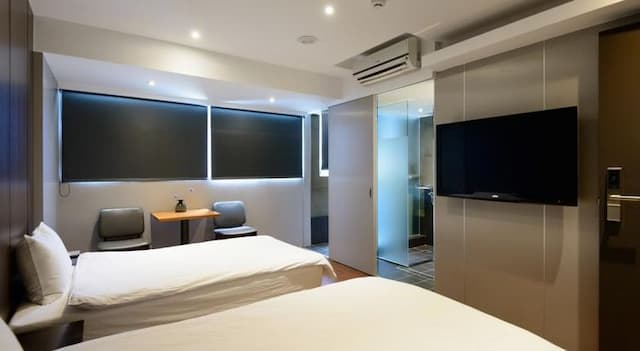 H106好駐旅館-標準雙床房-6