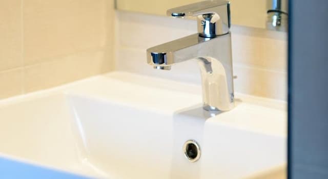 H106好駐旅館-標準雙床房-4