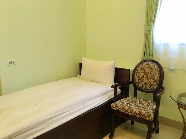 小松鼠電梯民宿｜親子DIY烘焙-標準雙床房-4