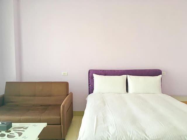 小松鼠電梯民宿｜親子DIY烘焙-豪華雙人房-1