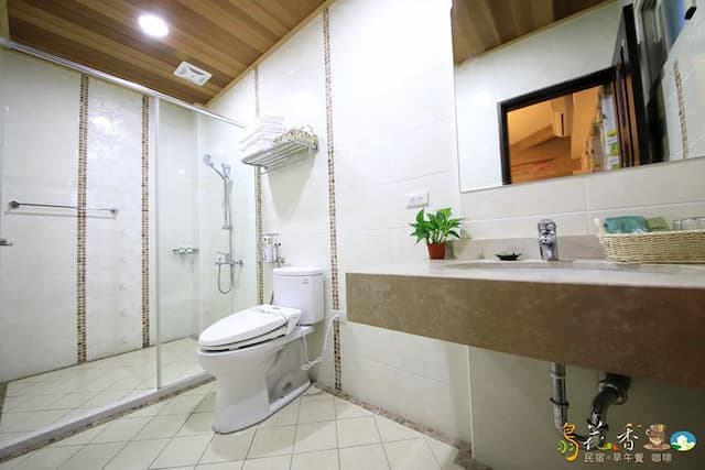 Bird feather floral homestay-Family four-room-7