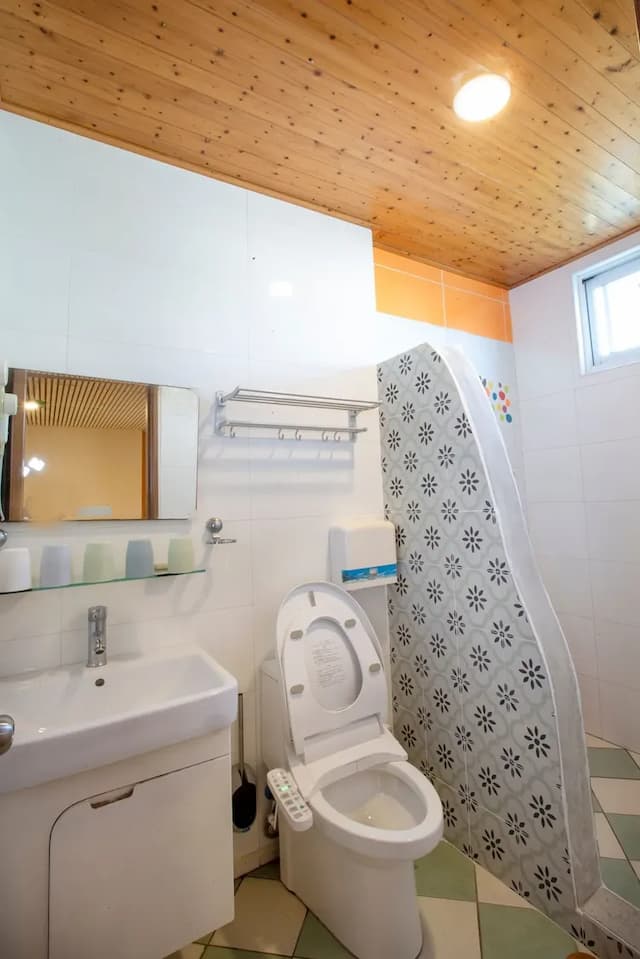 타이동 베드 앤 브랙퍼스트 록 Taitung bed and breakfast lock-Family Room-4