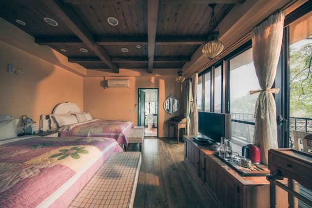 Sunday Home-Thursday 四人房-2