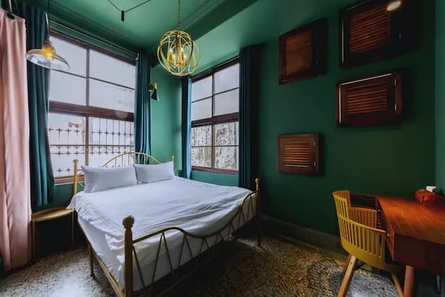 Time Tree House-Small double room-4