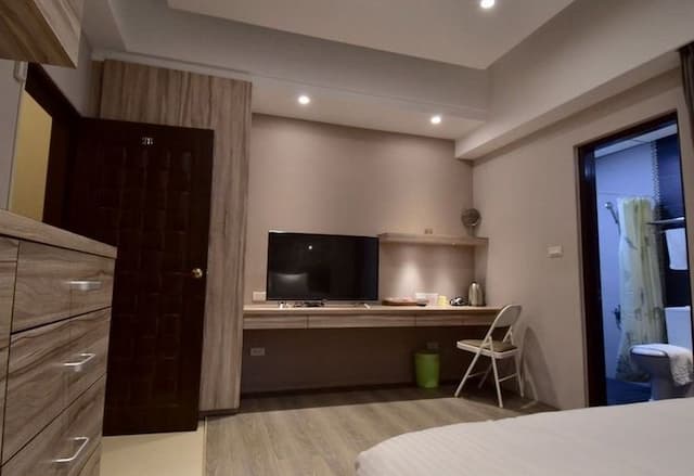 The 123 B&B-Double bed with restroom-3