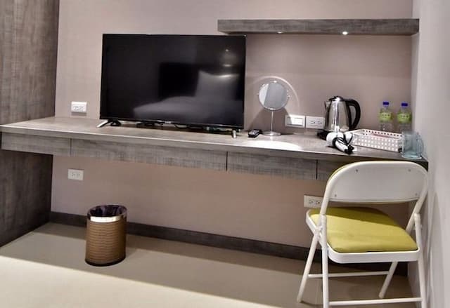 The 123 B&B-Double bed with restroom-4