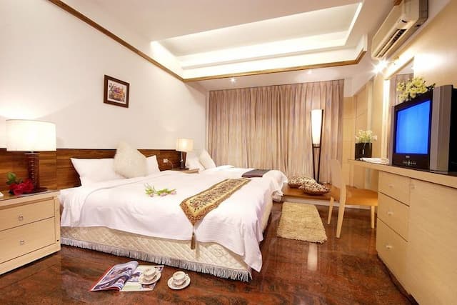 映象溫泉涵館 | 可10-18人宜蘭包棟 | 礁溪溫泉泡湯-夏之雪四人房-1