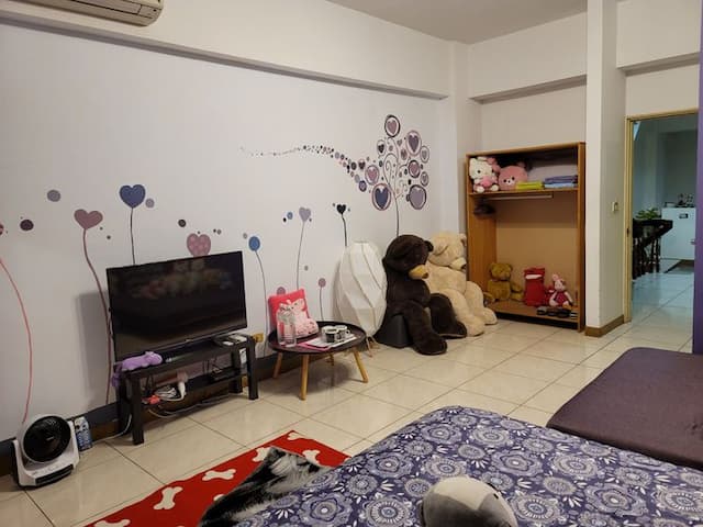 로맨틱 이지스 룸  (Romantic Izzy's home)-Romantic and unique atmosphere of the purple whimsical suite, suitable for two exclusive, or the whole family two big three small tour-5