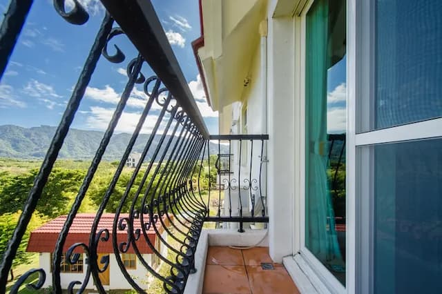 Wilderness1138 Huelien B&B.-Twin room with mountain view and balcony-12