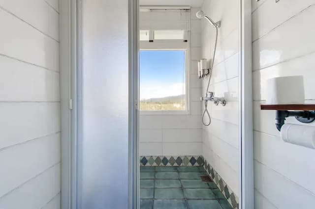 Wilderness1138 Huelien B&B.-Double Room with Mountain View and Balcony-10