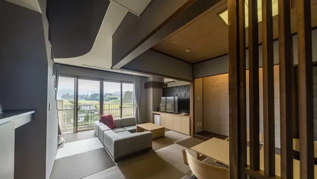 戀月鶴旅館｜上市站開車7分/立山黑部阿爾卑斯山脈路線開車50分-樓中樓房【不挑房】-1