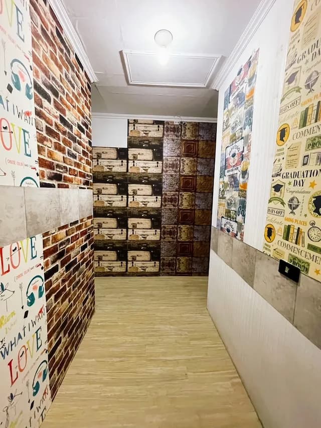 Exposing Dongyue-triple room-8