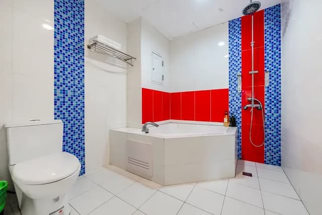 墾丁圍園旅店-山景雙人房-附浴缸-5