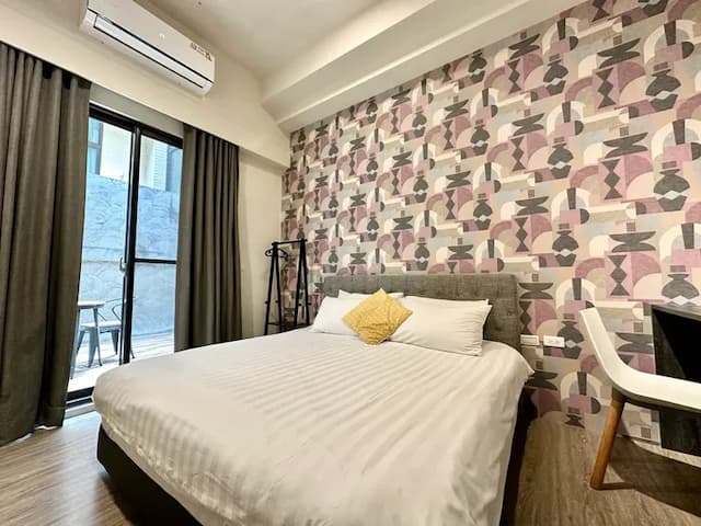 默默旅宿-101雙人房 (低樓層/附露台)-1