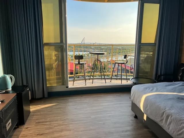 Travel to the Bay-最も美しい海の見える部屋-2