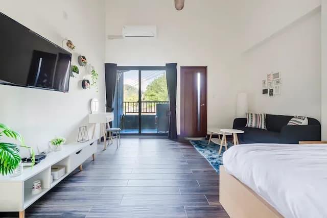 Pumori Guesthouse-King Double Room-3