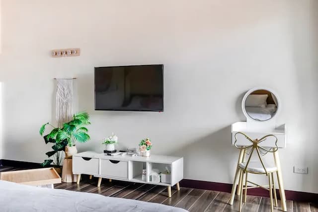 Pumori Guesthouse-Superior Quadruple Room-8