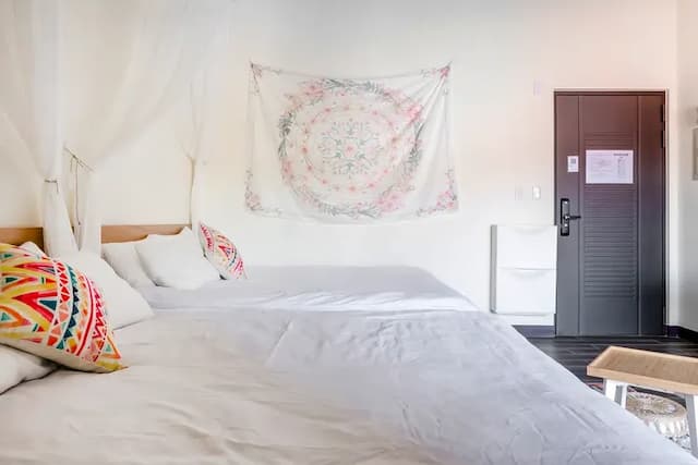 Pumori Guesthouse-Superior Quadruple Room-7