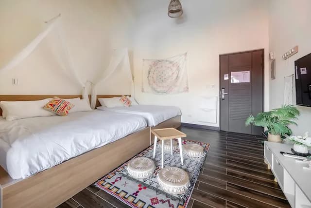 Pumori Guesthouse-Superior Quadruple Room-3