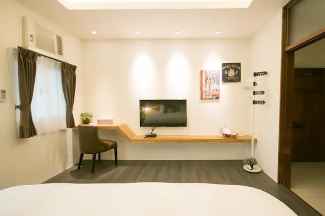 ONE HOUSE 花蓮天外天民宿 l 4-16人花蓮包棟 | 電動麻將桌＆SWITCH-6人包棟（雙人房*1 + 四人房*1）-1