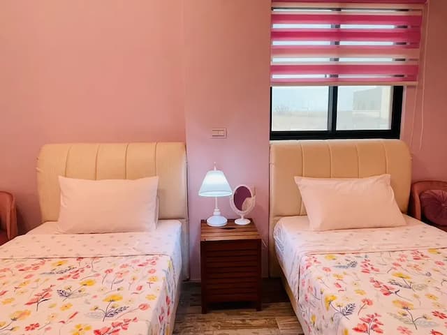 Camino B&B-Penghu Camino B&B-Comfortable Double Room with Shared Beds (Lilac)-1