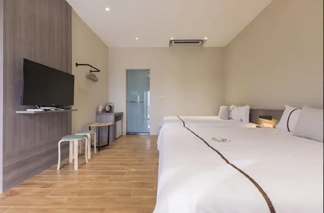 Qianhai B&B-1층에 독립적인 출입이 가능한 쿼드러플룸 B-3