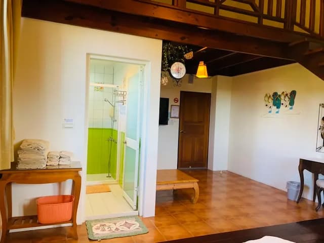 Tenlai Leisure Homestay | Free Breakfast-夢が叶う‧ロフトビューの6人部屋-8