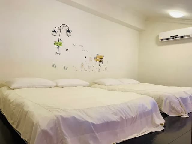 Tenlai Leisure Homestay | Free Breakfast-快適で快適、屋根裏部屋の景色を望む6人部屋-3