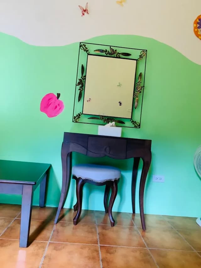 Tenlai Leisure Homestay | Free Breakfast-静かで快適なガーデンビュー4人部屋-4