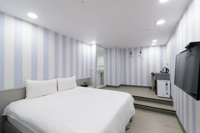 歐法行旅 O Fun Hotel-豪華雙人床(無窗)-2