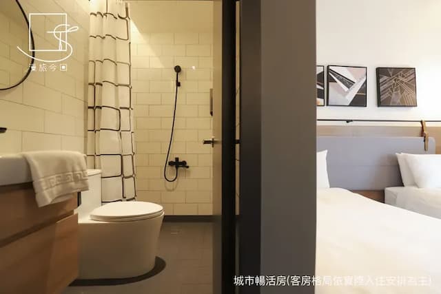 Slow Town Hotel-Konkai-Superior Double Room-6