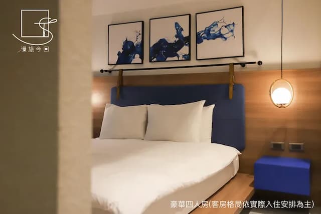 Slow Town Hotel-Konkai-Deluxe Quadruple Room-8