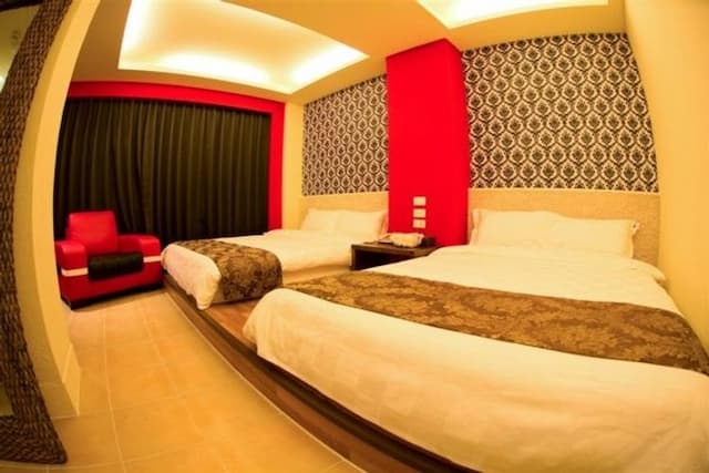 凱撒尊爵四人房