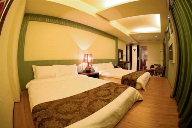 依莎貝拉尊爵四人房