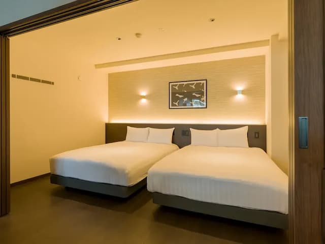 【アクセシブルルーム/寝室】リビングから繋がる寝室へはスムーズに移動可能