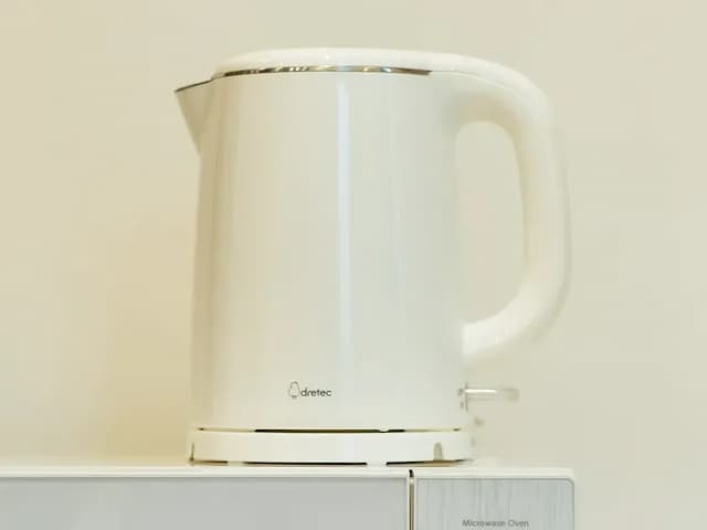 電気ケトル・電子レンジ