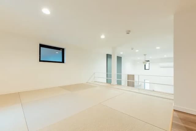 ロフト(寝室②)