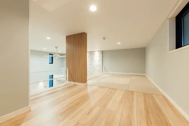 ロフト(寝室②)