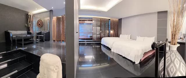 風華渡假旅館｜房內泳池、親子友善-晶鑽風華-泳池四人房-4