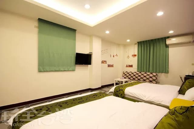 ジュ ジゥ ハウス-Classic Quadruple Room 303-5