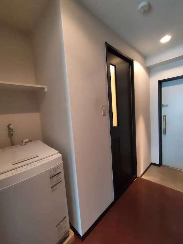 Within walking distance of Airport Bus Terminal/JR Namba Station, 5 minutes walk from JR Ashiharabashi Station, 1 room per floor-South Village 301-5