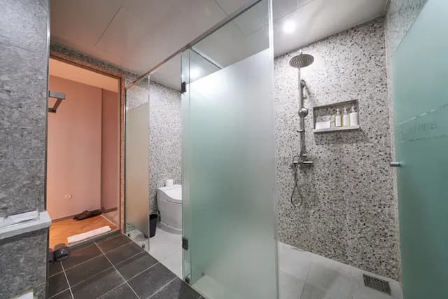 BON hotel-Unique River View Double Room-4