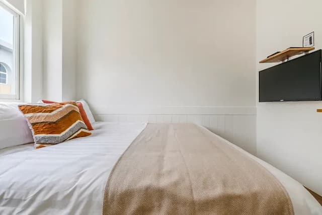 Chin Style Inn-Small double room-6